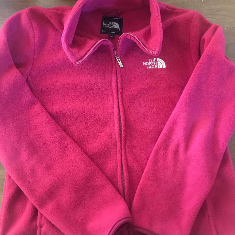Dark pink north face fleece brand new without tags